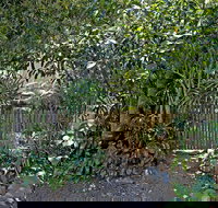 Rare Modern Unit w Private Fenced garden Close to The Beach PC3