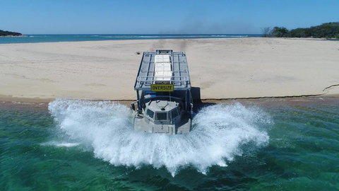 CASTAWAY BEACH HOUSE - VIC Tourism 2