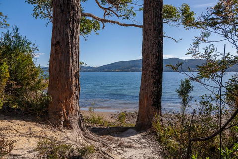 Fairwinds Tasmania - VIC Tourism 6