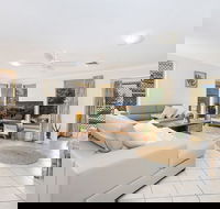 Kailani Beach House - VIC Tourism