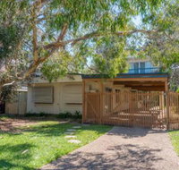 Ngungun Street 10 Dicky Beach