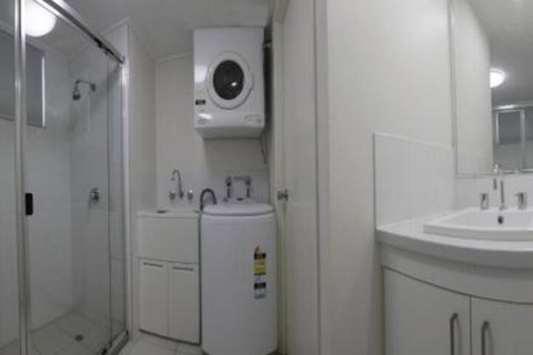 San Clemente No. 2. 24 Orvieto Terrace - VIC Tourism 5