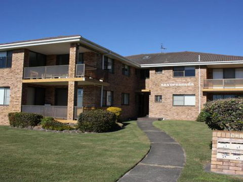 Sandpebbles 1 Pebbly Beach - VIC Tourism 3