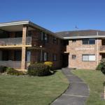 Sandpebbles 1 Pebbly Beach - VIC Tourism 0