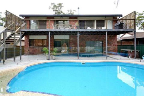 Drifters At Callala Beach - VIC Tourism 0