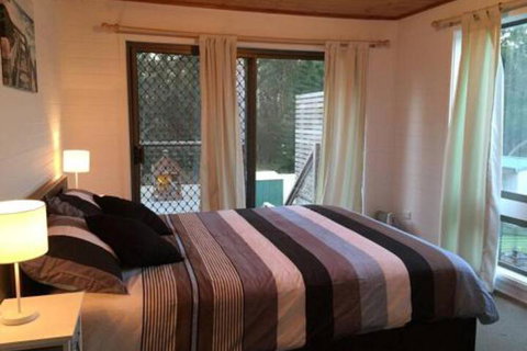 Drifters At Callala Beach - VIC Tourism 5