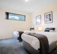 98tullamarine6mins Airportholiday House - VIC Tourism