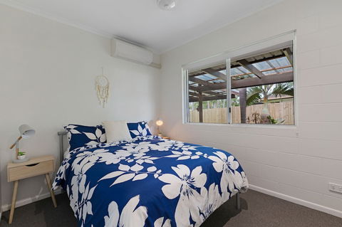 Whitsunday Palms - VIC Tourism 1