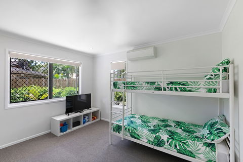 Whitsunday Palms - VIC Tourism 6