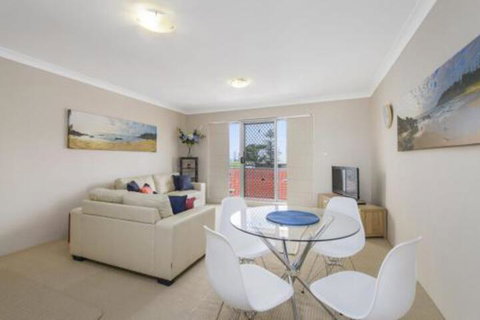Capri Unit 9 6 Gordon Street - VIC Tourism 4