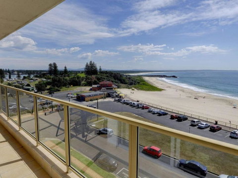 Ebbtide 27 - VIC Tourism 5