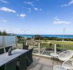 WATERFRONT THREE in the heart of Lorne - VIC Tourism