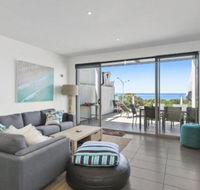 WATERFRONT SEVEN in the heart of Lorne - VIC Tourism