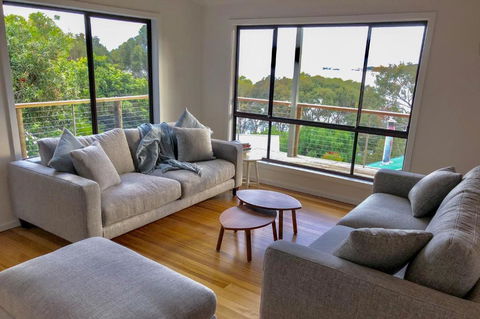 HIDDEN HAVEN Binalong Bay - VIC Tourism 4