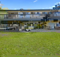 Oscars Inlet Side Short Walk TO Beach OR Town - VIC Tourism
