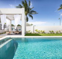 WINDFALL in PALM COVE