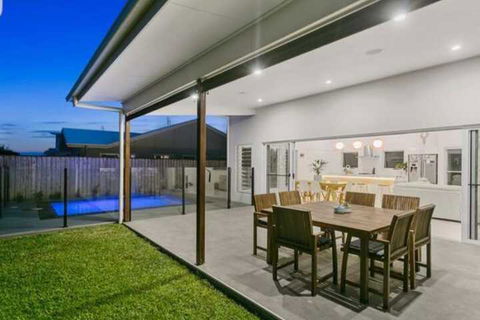 THE BEACH OASIS At 360 - VIC Tourism 5