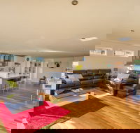 Seaview Apartment