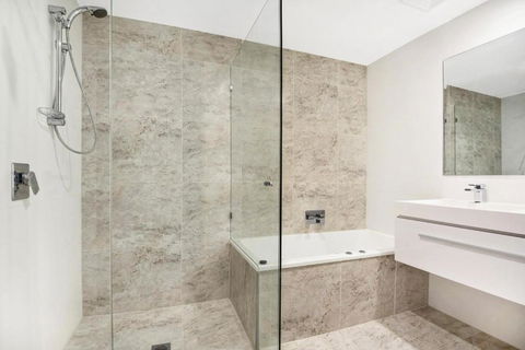 Beachfront Cabarita Apartment - VIC Tourism 1