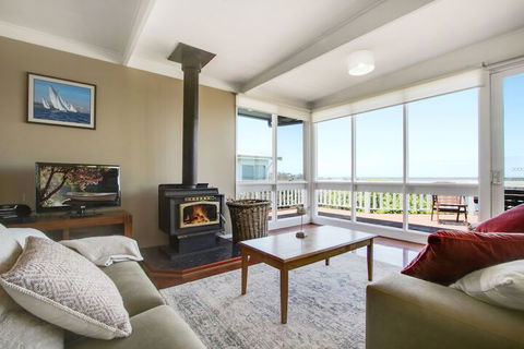 Metung Lake House - VIC Tourism 2