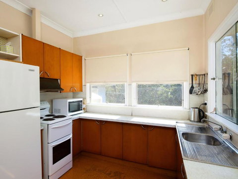 Seashells At North Avoca 10 View Street - VIC Tourism 1