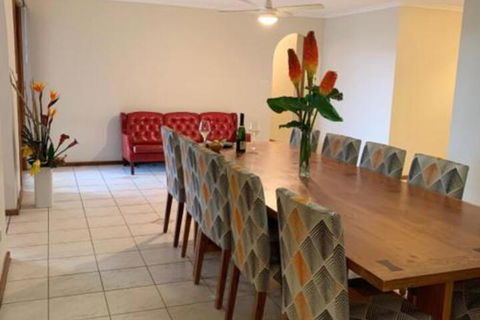 Watervale Hotel Guesthouse - VIC Tourism 2