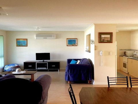 Pascalinga 38 Carrickalinga Road - VIC Tourism 3