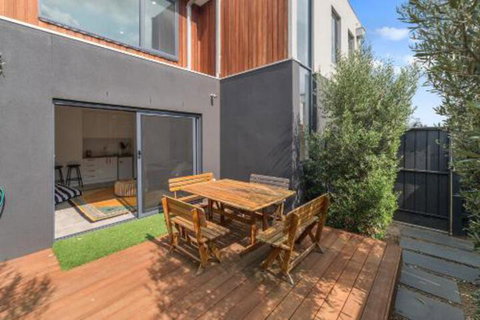 Capel Sound Beachside Luxury - VIC Tourism 5