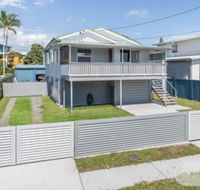 Brighton Waterfront Beach House - VIC Tourism