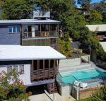 Bombora 5 Bedroom - VIC Tourism