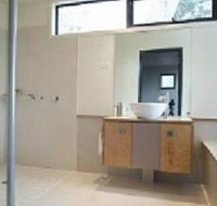 Rosevears Vineyard Retreat - VIC Tourism