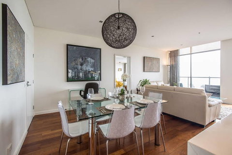 Port Melbourne Panorama - VIC Tourism 0