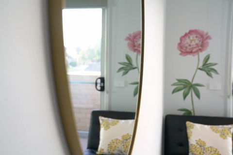 Waterfront Villa In Sanctuary Lakes - VIC Tourism 3