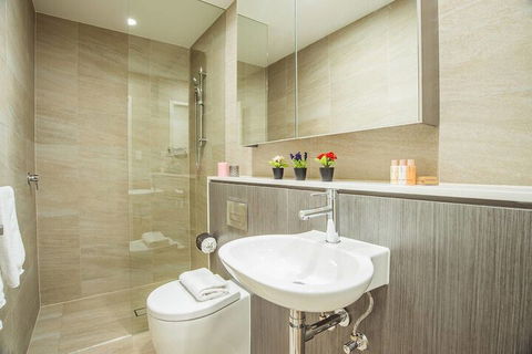 Cozy Studio Near Eastvilliage Shopping Center - VIC Tourism 2