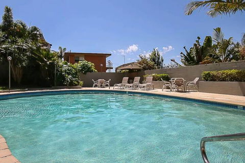 Spacious 2 Bedroom Apartment With Panoramic Views - VIC Tourism 1