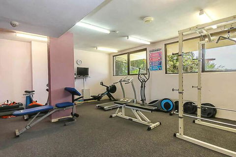 Spacious 2 Bedroom Apartment With Panoramic Views - VIC Tourism 7
