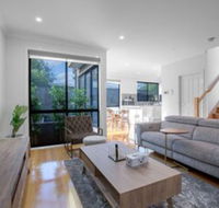 Impressive  Spacious new Townhousepreston - VIC Tourism