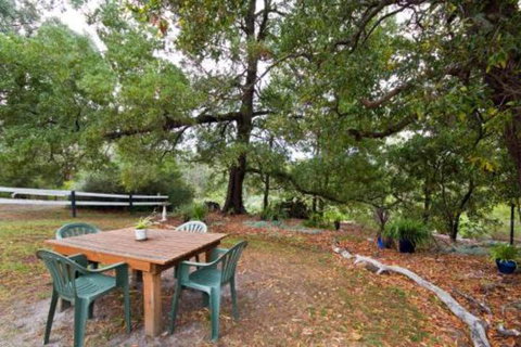 Hidden Valley Cabins - VIC Tourism 0
