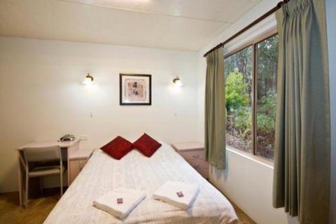 Hidden Valley Cabins - VIC Tourism 1