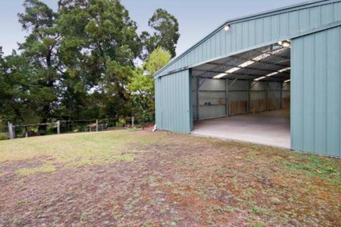 Hidden Valley Cabins - VIC Tourism 4