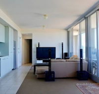 Spacious One Bedroom Apartment With Large Balcony - VIC Tourism