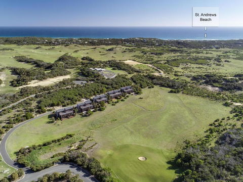 DREW Golfers Delight Close To St. Andrews Beach - VIC Tourism 4
