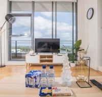 17th Level 1bed1bath APT Macquaire Parkwifiview - VIC Tourism