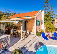 Red Bluff Beach House - VIC Tourism