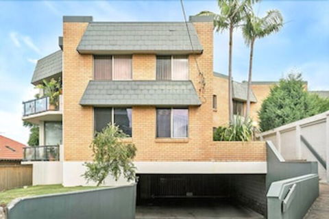 The Apartment Service NAP13 - VIC Tourism 1