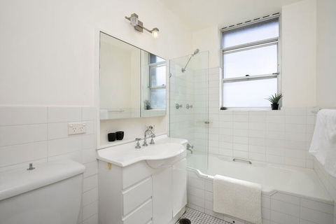 The Apartment Service HARST - VIC Tourism 4