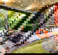 Corinda Contemporary - VIC Tourism
