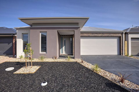 Point Cook Villas - VIC Tourism 2