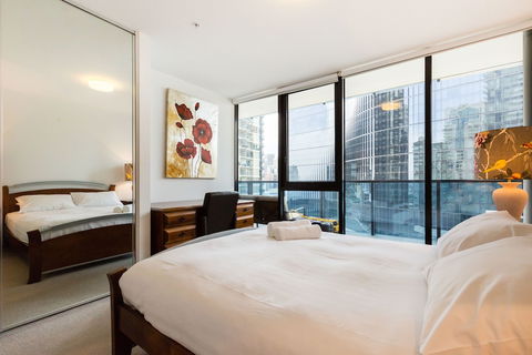 TIARA, 1BDR Southbank Apartment - VIC Tourism 6
