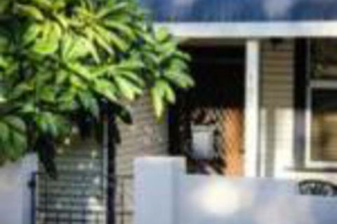 Heathers Mica Cottage - VIC Tourism 0
